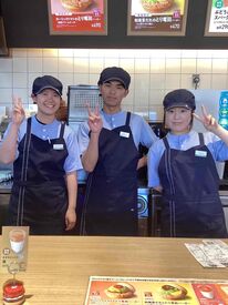 モスバーガー延岡瀬の口店 *★未経験スタート多数活躍中★*
【無理のないシフト】【丁寧な研修】など
続けやすい魅力がたくさん!!