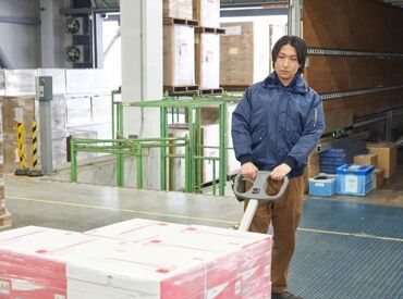 先輩がそばでしっかりフォローしてくれるので安心スタート！
コツコツ作業が好きな方にぴったりです！
※画像はイメージ