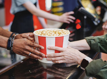 週2日/4h~シフト調整可!
「朝から午前中勤務」「学校終わりに夕方から」etc...お気軽にご相談ください◎
※写真はイメージです