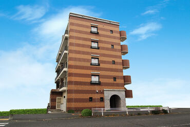 住宅型有料老人ホーム　ひらつか療養センター ≪人も時間の流れも"穏やか"≫
休み希望が言いやすいのも
人間関係が良いからこそです♪
※写真はイメージ