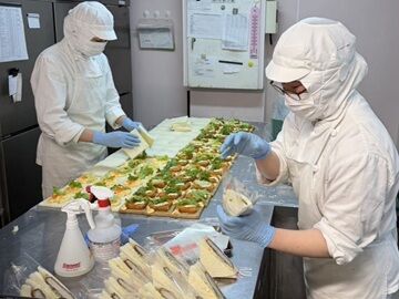 株式会社エーワンベーカリー　本社	　【001】 経験・スキルは問いません◎
お仕事は丁寧にお教えします★
先輩たちも気さくで話しやすい♪