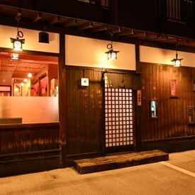未経験・扶養内・Wワークも歓迎！
落ち着いた雰囲気の居酒屋なので、
焦らずゆっくりスタートできます◎