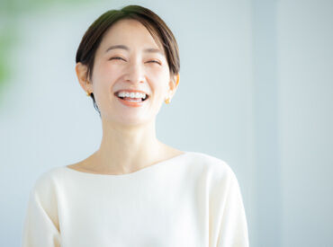 株式会社リージェンシー 沖縄支店/ONMB2U138R ＼日払いで毎日が給料日◎／
オフィスワークでは珍しい日払い制度♪
もう欲しいものを我慢する生活からは卒業しましょう☆彡