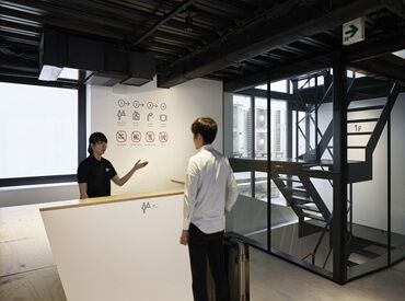 ＼20～30代STAFF活躍／
綺麗なホテルで働ける♪
フリーター活躍中！