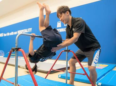 学園前体操教室　体操コーチ 実際に7キロ痩せたスタッフも！？
働きながら健康的な運動ができるレアバイトです★
一石二鳥の環境で働きませんか？