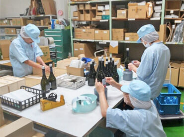 ＼仲間と一緒に作業♪／
和気あいあいとした雰囲気で
楽しく作業していただけます◎