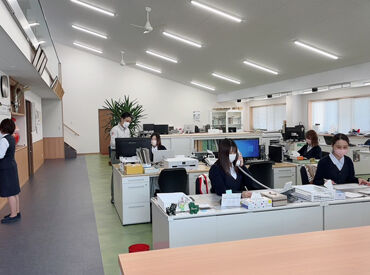 残業代も支給されますが、
基本的に残業はほとんどありません◎
アルバイトでも月給制でしっかり稼げます♪