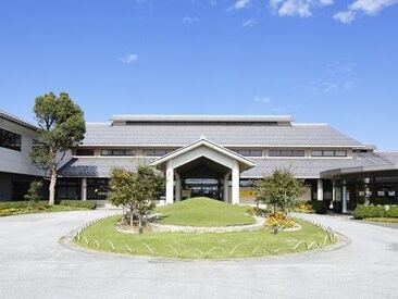 北近江リゾート 天然温泉 北近江の湯 未経験の方大歓迎☆
フリーター・シニアの方も大歓迎◎
プライベート優先で勤務もOKです♪
