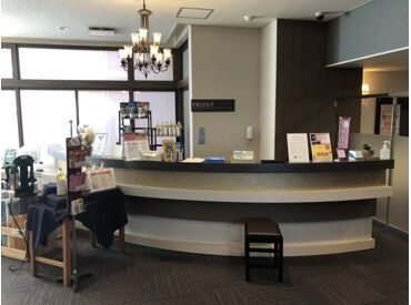 \日祝&夜間(19~22時)は時給UP↑↑/
頑張りはしっかり還元!バイトなのに
賞与制度もあるんです☆彡