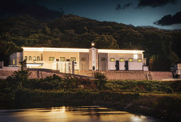 \姉妹店でも同時募集/
★正社員も同時募集中★
気軽にお問い合わせ下さい!