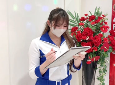＼未経験の方も大歓迎♪／
手軽に稼ぎたい！SNS運用をしてみたい！
イベント好き！コスプレ好き！
こんな方は楽しく働けます★