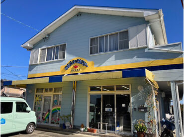 有限会社青山新聞店 ＼まずは、運転指導から♪／
「バイクに乗ったことがない！」という方も安心◎
バイクの乗り方から丁寧にお教えいたします！