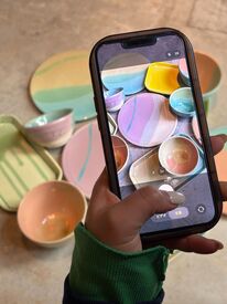 社割あり◎
カワイイお皿やグッズが揃ってます★
「あ！これSNSで見たことある～！」
そんな発見もあって毎日ワクワク◎