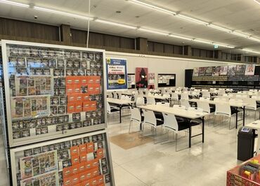 TSUTAYA 鹿嶋南店 ＼トレカが好き！を仕事にしよう♪／
集めるのも遊ぶのも好きな人、大歓迎です★
未経験OK！お仕事は研修で1からお教えします◎