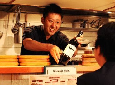 ＼私がオーナーです／
大学生が多数活躍中のお店なので、
新しい出会いもNEWバイトの楽しみの1つに♪