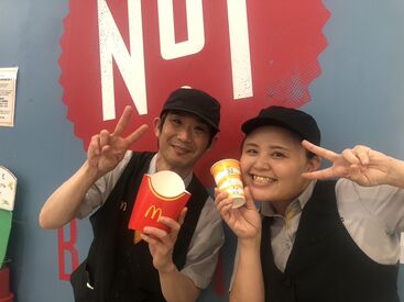 <シフトは柔軟に対応!>
講義やサークル、テスト期間…
シフトはプライベート優先でOK♪
"長期休みの間だけ"もOK