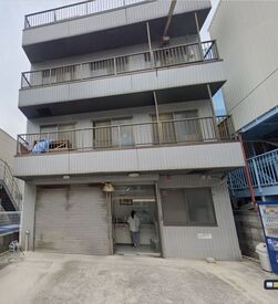 ≪自由度高が自慢☆≫
友達の応募もOK!!髪型&服装自由♪あなたらしく勤務して下さいね☆シフトの融通は◎お気軽にご相談下さい!