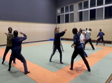 ≪無料稽古開催中‼≫
途中参加や早退もOK!
参加はもちろん自由です!