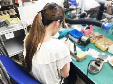 オルビス電機株式会社 基本から丁寧な指導あり！分からないことや困ったことがあれば、
すぐに相談・解決できるので安心して飛び込んできてください♪