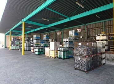 ほとんどの方が車通勤◎
一番遠いと、湖西から通っている方も!