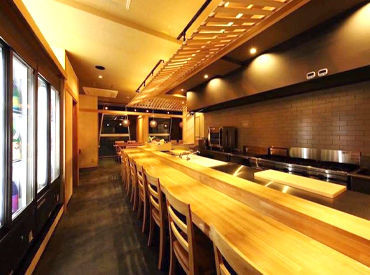 ↑『さかなとお酒 うぉんたな』店内
和モダンでオシャレな雰囲気のお店ですよ