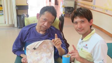 ▼介護に集中できる！
資格ごとに分担制の作業なので、
自分の業務だけに集中して勤務できます♪