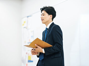 株式会社スクールTOMAS　※勤務地：宝塚市雲雀丘の学校内 ＜週1/2h～＞プライベートと両立可♪
短時間でも高時給でしっかり稼げる★
学生さん・Wワーカーさん大歓迎！