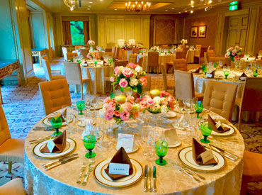 最高級ホテルでバイトデビュー♪
未経験&初バイトもOK！