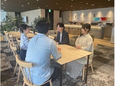 正社員登用も応援します！！
半年程度での登用実績あり◎
長く安定して働きたい方も大歓迎です！