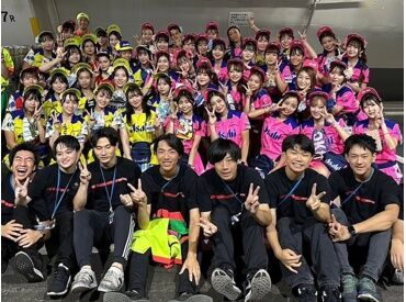 12：00～17：00／16：00～21：00
(プロ野球の公式戦がある日だけ)
シフトの組みやすさ・働きやすさ バッチリ！