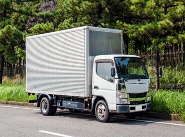 株式会社マヤスタッフ　※勤務地：兵庫県神戸市東灘区深江浜 ＼20～60代多数活躍中／
コンビニの店舗を中心にルート配送のお仕事！
"パワーゲート"を導入しているため、負担も少ないです♪