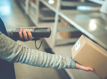 交通費支給！近隣はもちろん、遠方の方も
通勤の負担を減らせるので、安心して働けます♪
さらに、毎回の通勤も快適にサポート！