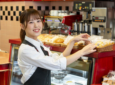 カフェ・ベローチェ 広島袋町店 ベローチェは"セルフサービス"だから
お仕事カンタン＆スグ覚えられる♪
だから初バイトの方にもオススメなんです◎