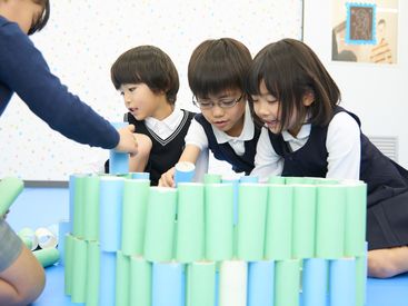 勉強を教えることより、”できた！"を一緒に喜ぶことを大切にしています♪
一人ひとりの成長に寄り添い応援するお仕事です◎
