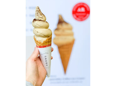 ケーキや軽食も手作りなんです♪
料理や本格珈琲の淹れ方が学べて、
自宅でも活用できるスキルが身に付きます!