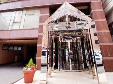 天神南駅から《徒歩3分》
通勤に便利な好立地です!!