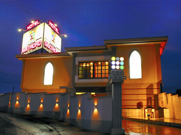 1人でモクモク作業！
自分ペースで作業ができるから、
いろいろ気を遣わなくていい！
初めの約1週間は先輩が常にフォロー！