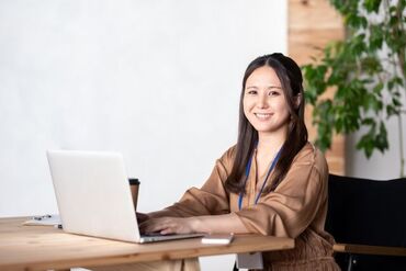 《未経験でも大丈夫!》
短期募集!みんな一緒のスタートだから安心◎