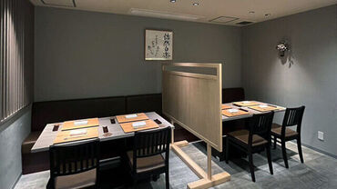 ▼地元のお客様が多数♪~
落ち着いた感じのお店でバイトしませんか?*
雰囲気重視の方も必見です!