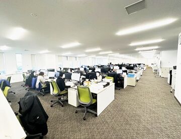 堺総合サービス株式会社　※摂津市 高時給1300円！
＜オフィスワークをしてみたい方大歓迎！＞
未経験の方も丁寧に研修いたしますのでご安心ください◎
