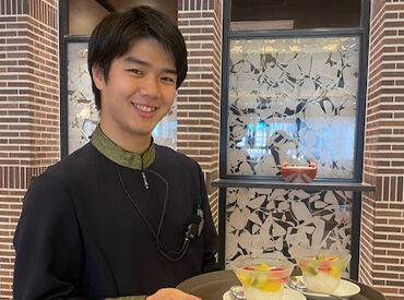 高級店なのにどこか温かい、
お客様もスタッフも「居心地がいい」空間です♪