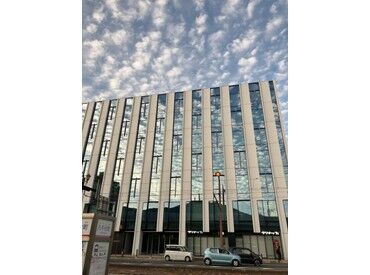 築3年ほどの新しいピルでキレイなオフィス★
休憩室があるのでゆっくりランチ休憩ができます♪