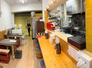 \国際通りスグ!アクセス良好◎/
お仕事終わりにお買い物などにも行きやすい♪
まずはどなたもお気軽にご応募くださいね!