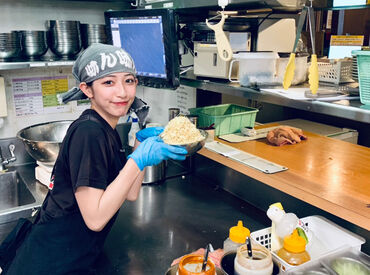 1週間毎のシフト提出だから、スケジュール調整がしやすい◎
プライベートを大切に、長く続けやすい好環境☆彡