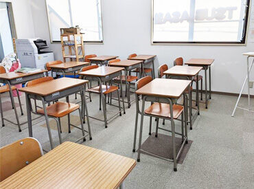 TSUBASA塾 講師ではなく、丸付けや試験監督などのお仕事なので経験・スキル不要！
「教えるのは不安」という方もTSUBASA塾なら安心◎