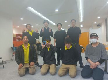 引越しはチームワークが大切◎
スタッフ同士助け合いながら
お客様へ最高のサービスを届けます♪