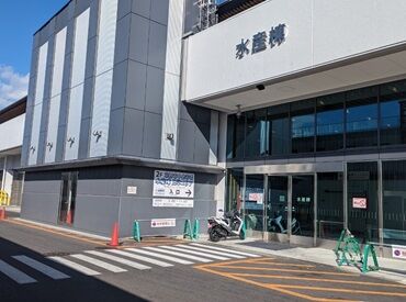 Wワーカー・フリーター・皆さん活躍中★
深夜の時間帯を有効活用できますよ◎
しっかり稼げるところも嬉しいポイント！