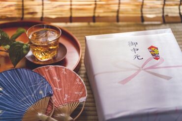 幅広い年齢の方が活躍中！
男女問わず、どなたも活躍できるカンタンなお仕事なので
「来年もまた来たい」と大好評です♪
