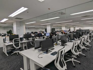 ＞万全のフォロー体制!!＜
これまで多くのスタッフを育成してきた
当社だから"久々お仕事"でも安心です♪
※画像はイメージです