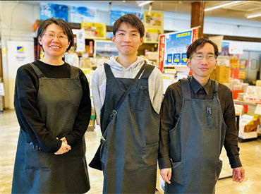 ハートピア 春日店 地域に愛される酒屋さん
＼ハートピア／
～ 知識は“ゼロ”でもOK ～
働きながらお酒に詳しくなれます♪
男性スタッフ活躍中♪